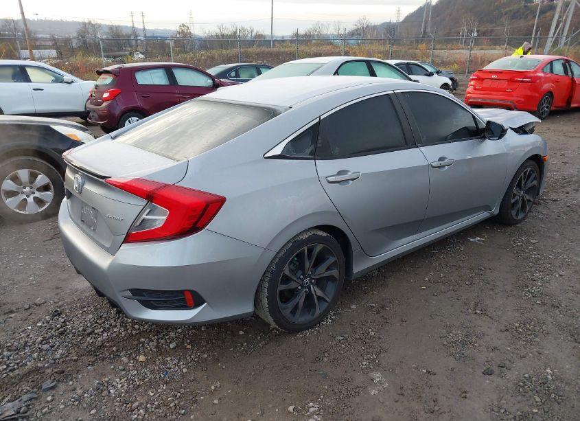 Photo 4 of 2019 Honda Civic SPORT (VIN 2HGFC2F81KH531749)