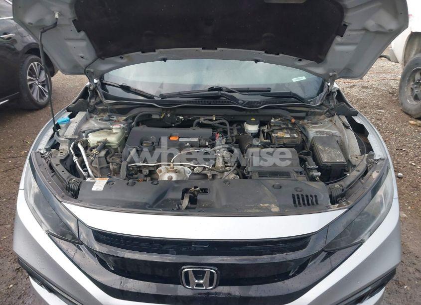 Photo 10 of 2019 Honda Civic SPORT (VIN 2HGFC2F81KH532366)