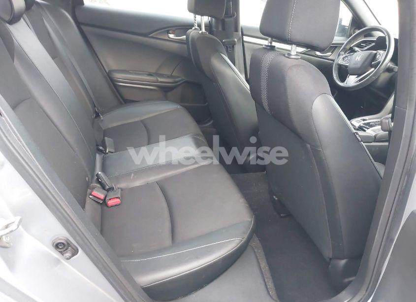 Photo 8 of 2019 Honda Civic SPORT (VIN 2HGFC2F81KH532366)