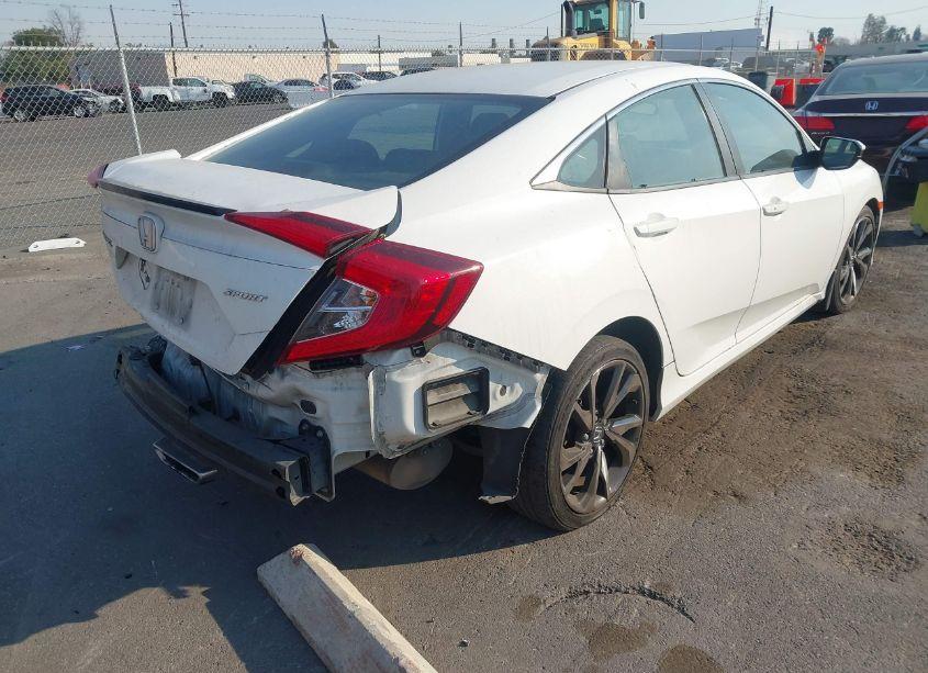 Photo 4 of 2019 Honda Civic SPORT (VIN 2HGFC2F81KH536806)