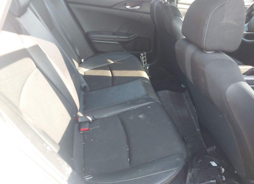 Photo 8 of 2019 Honda Civic SPORT (VIN 2HGFC2F81KH536806)