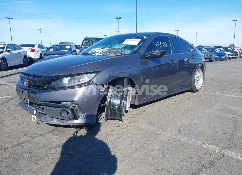 Photo 2 of 2019 Honda Civic SPORT (VIN 2HGFC2F81KH540564)