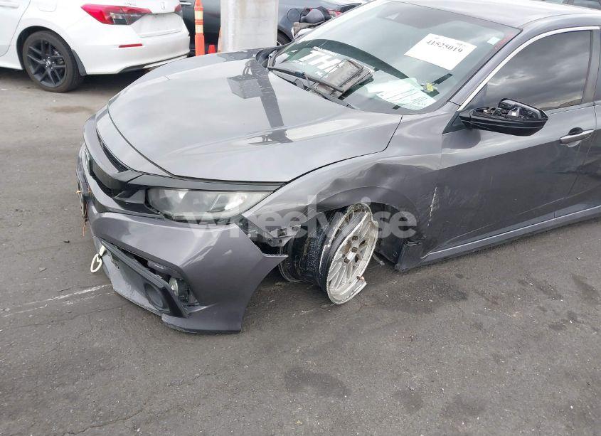 Photo 6 of 2019 Honda Civic SPORT (VIN 2HGFC2F81KH540564)