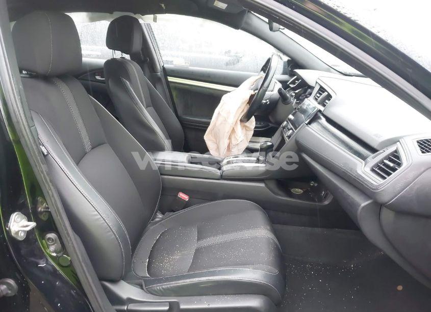 Photo 5 of 2019 Honda Civic SPORT (VIN 2HGFC2F81KH553136)