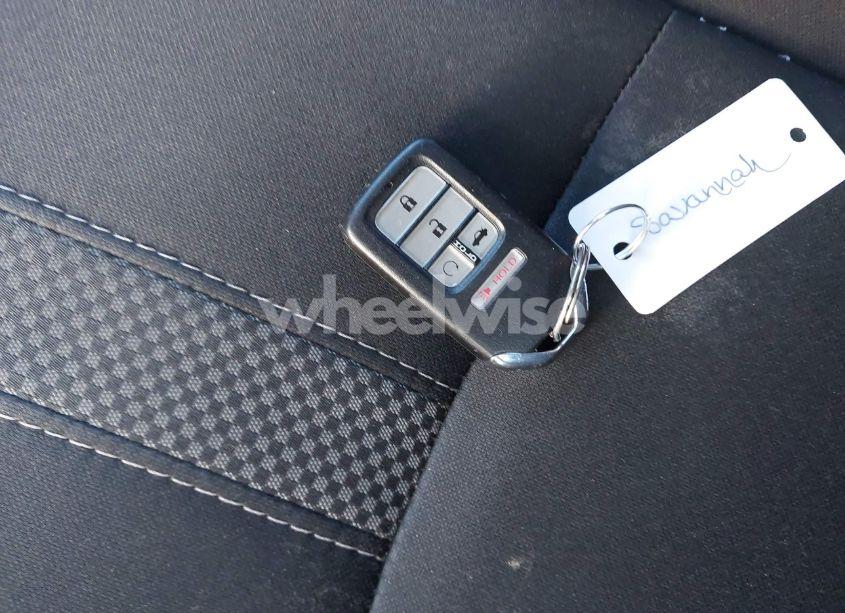 Photo 11 of 2019 Honda Civic SPORT (VIN 2HGFC2F81KH569949)