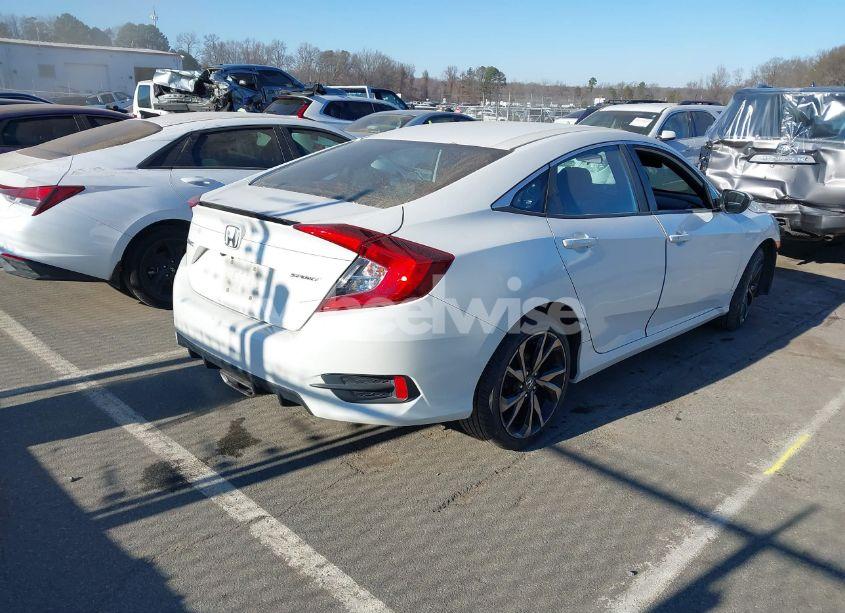 Photo 4 of 2019 Honda Civic SPORT (VIN 2HGFC2F81KH569949)
