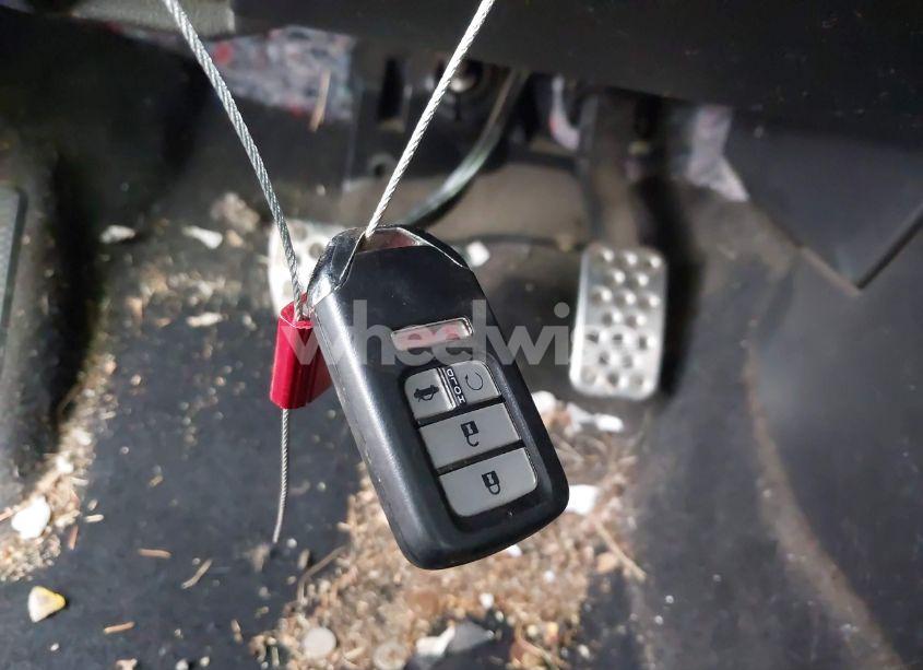 Photo 11 of 2019 Honda Civic SPORT (VIN 2HGFC2F81KH595564)