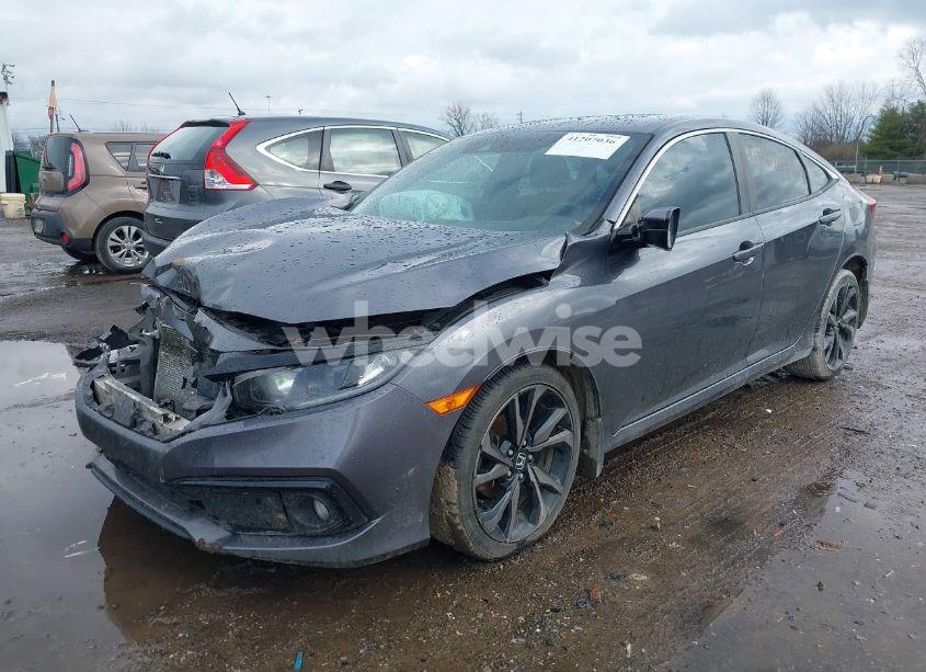 Photo 2 of 2019 Honda Civic SPORT (VIN 2HGFC2F81KH595564)