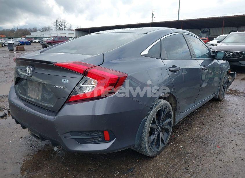 Photo 4 of 2019 Honda Civic SPORT (VIN 2HGFC2F81KH595564)