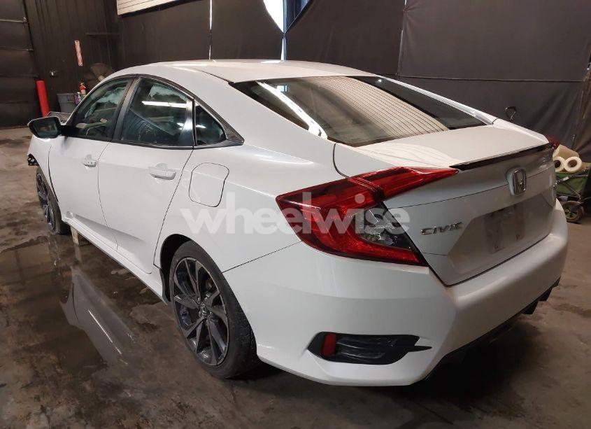 Photo 3 of 2020 Honda Civic SPORT (VIN 2HGFC2F81LH522325)