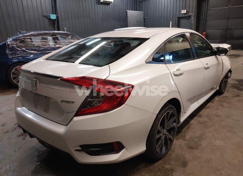 Photo 4 of 2020 Honda Civic SPORT (VIN 2HGFC2F81LH522325)