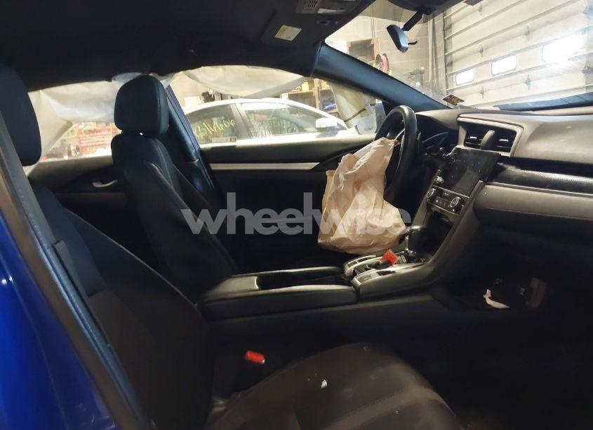 Photo 5 of 2020 Honda Civic SPORT (VIN 2HGFC2F81LH539691)