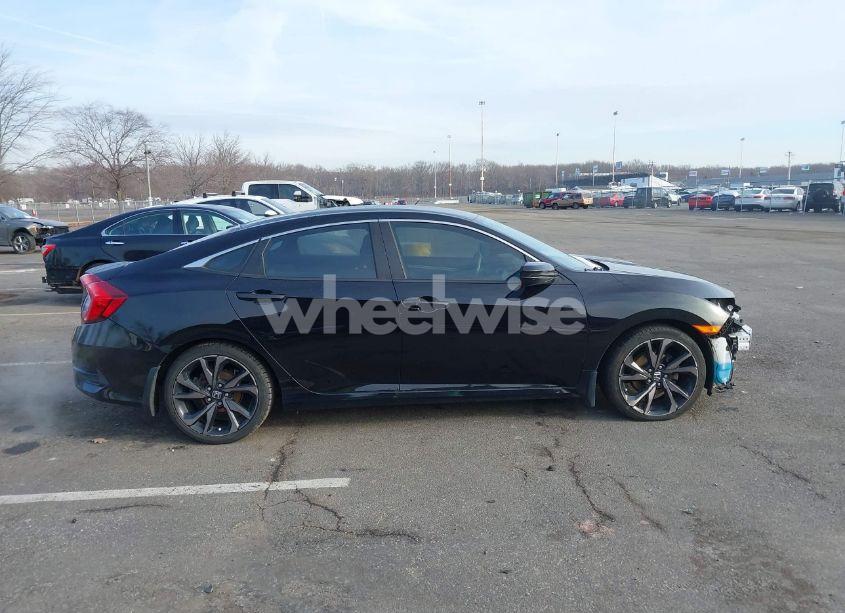 Photo 13 of 2020 Honda Civic SPORT (VIN 2HGFC2F81LH565241)