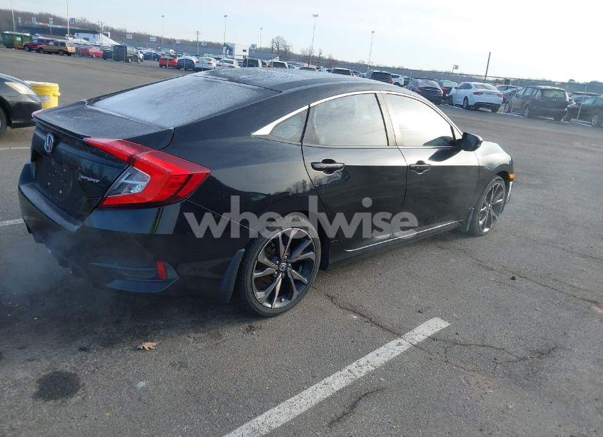 Photo 4 of 2020 Honda Civic SPORT (VIN 2HGFC2F81LH565241)