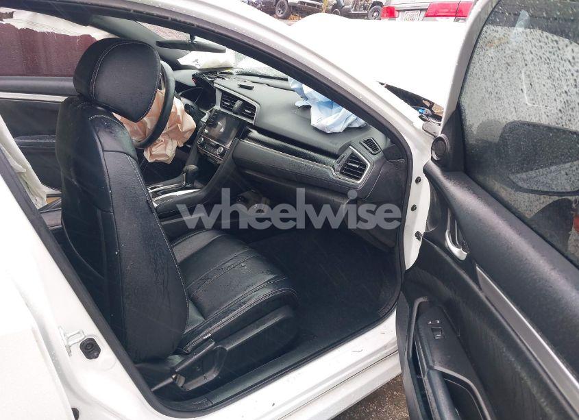 Photo 5 of 2021 Honda Civic SPORT (VIN 2HGFC2F81MH522388)