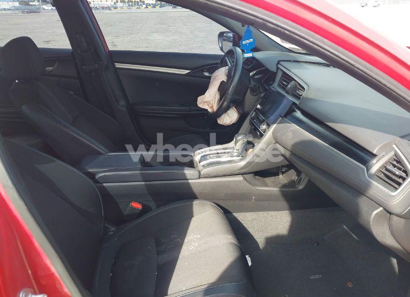 Photo 5 of 2021 Honda Civic SPORT (VIN 2HGFC2F81MH527963)