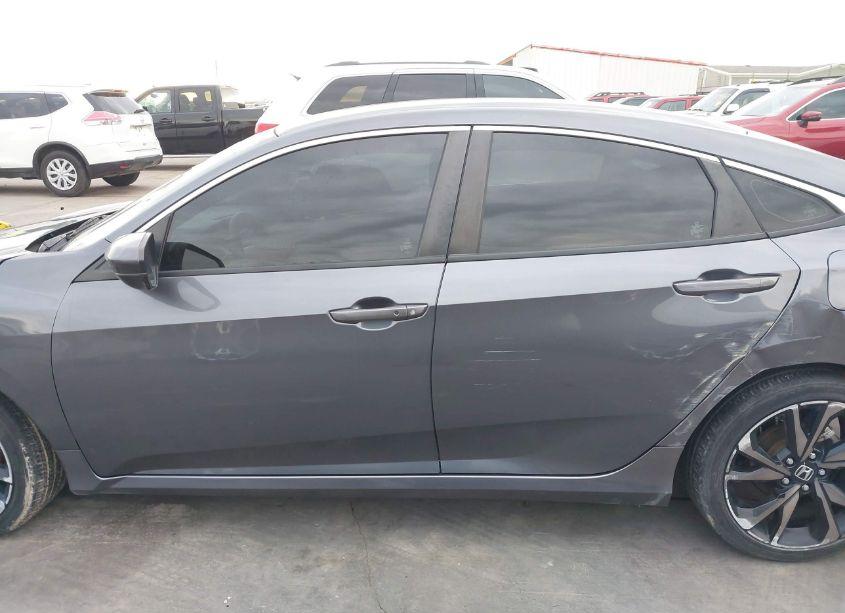 Photo 14 of 2021 Honda Civic SPORT (VIN 2HGFC2F81MH542561)
