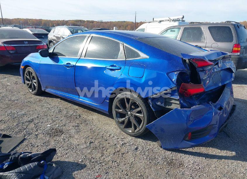 Photo 3 of 2019 Honda Civic SPORT (VIN 2HGFC2F82KH519352)