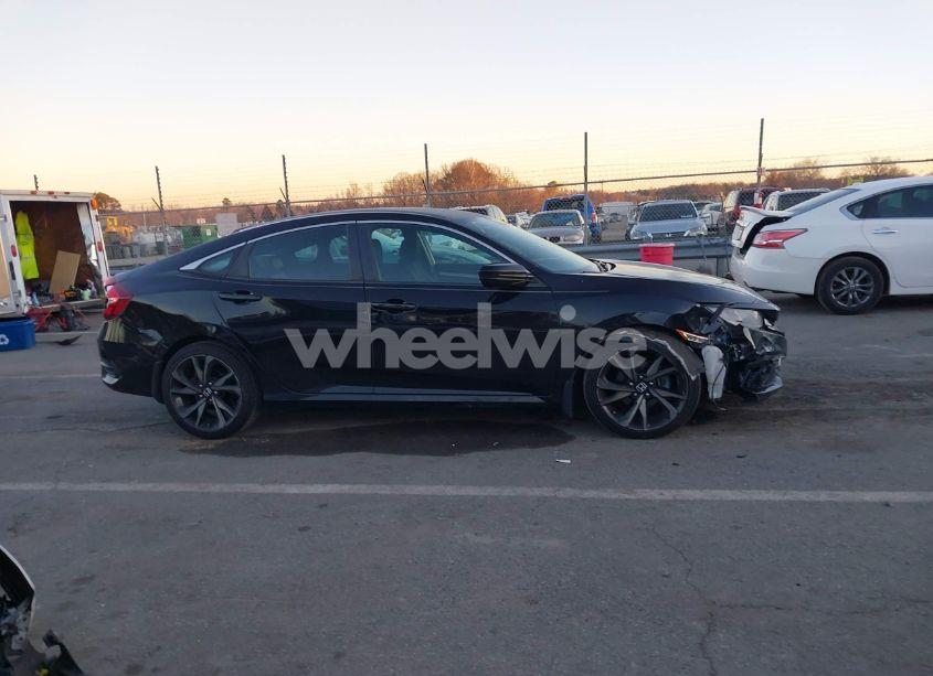 Photo 13 of 2019 Honda Civic SPORT (VIN 2HGFC2F82KH525734)