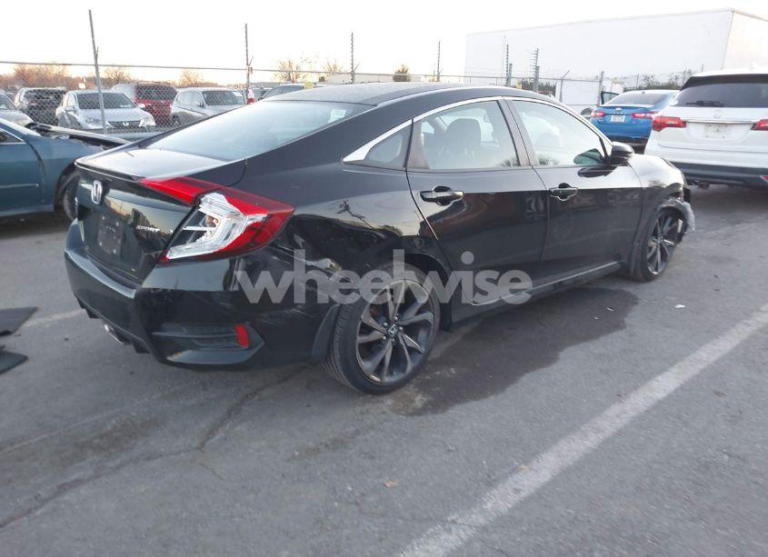Photo 4 of 2019 Honda Civic SPORT (VIN 2HGFC2F82KH525734)