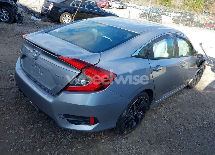 Photo 4 of 2019 Honda Civic SPORT (VIN 2HGFC2F82KH531811)
