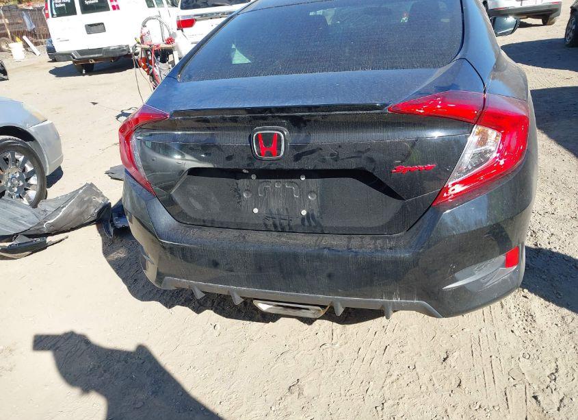 Photo 16 of 2019 Honda Civic SPORT (VIN 2HGFC2F82KH539195)