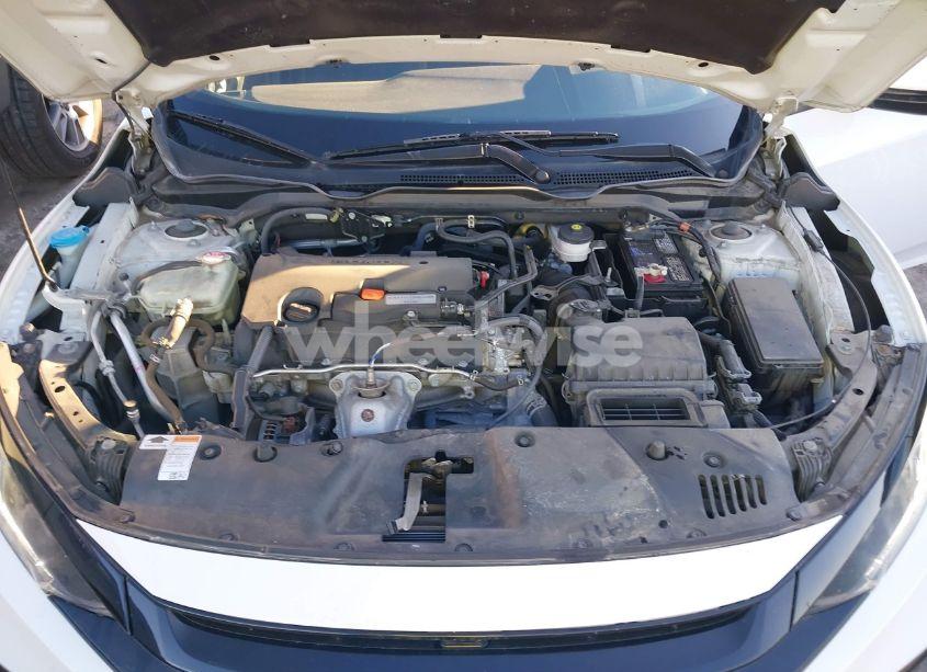 Photo 10 of 2019 Honda Civic SPORT (VIN 2HGFC2F82KH539441)