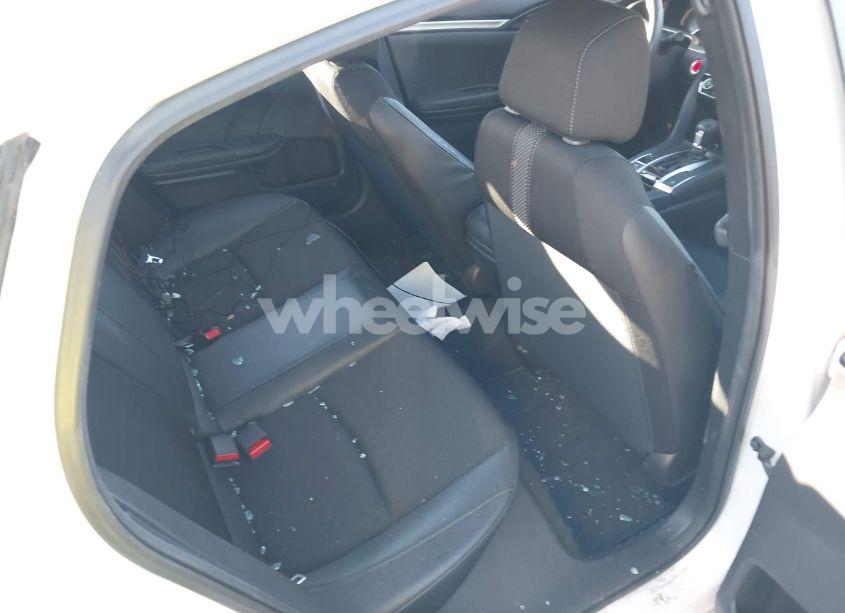 Photo 8 of 2019 Honda Civic SPORT (VIN 2HGFC2F82KH539441)