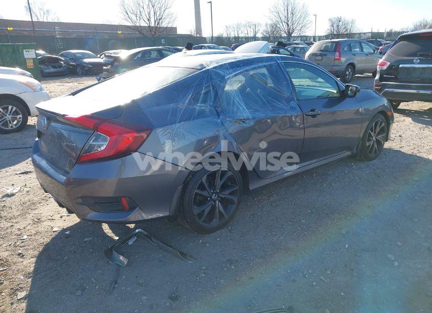 Photo 4 of 2019 Honda Civic SPORT (VIN 2HGFC2F82KH548706)