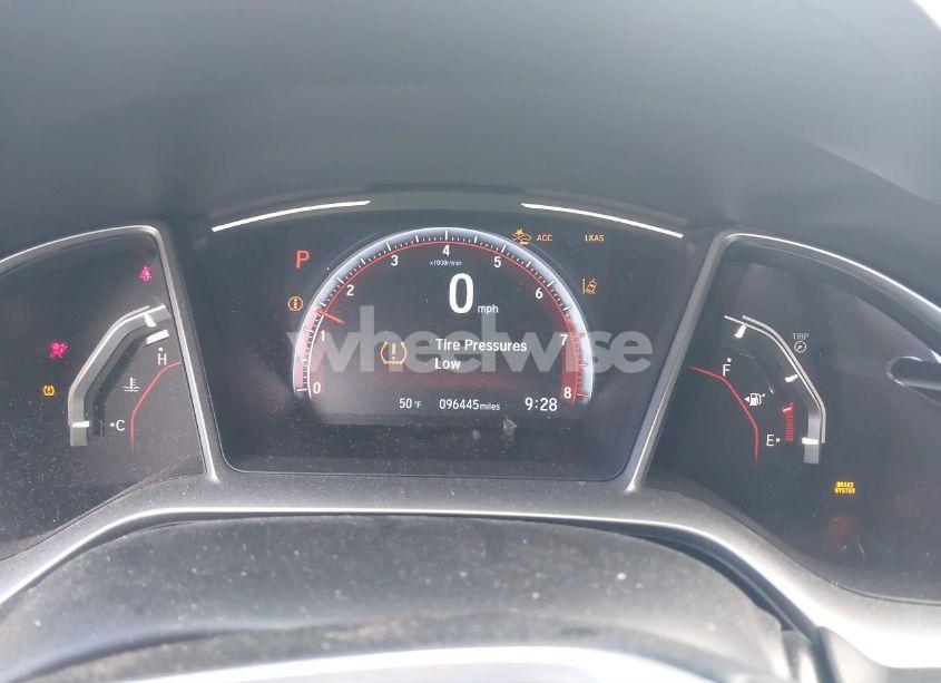 Photo 16 of 2019 Honda Civic SPORT (VIN 2HGFC2F82KH553789)