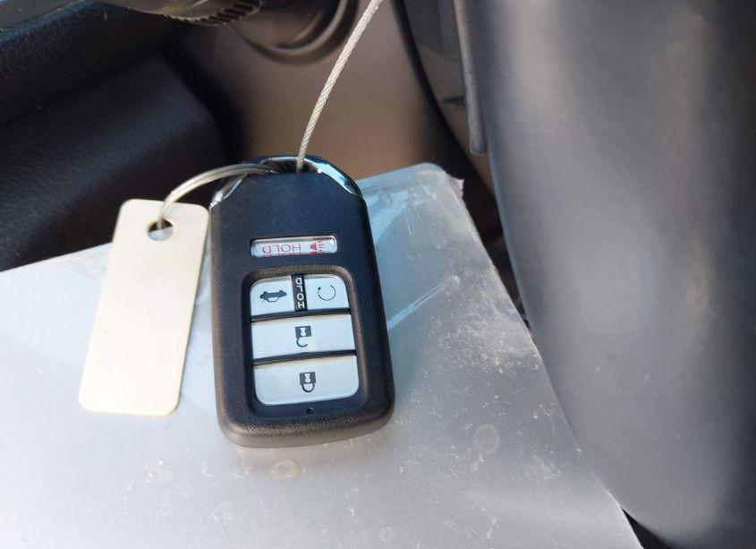 Photo 11 of 2019 Honda Civic SPORT (VIN 2HGFC2F82KH570253)