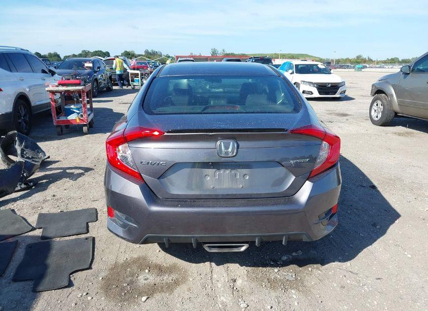Photo 17 of 2019 Honda Civic SPORT (VIN 2HGFC2F82KH570253)