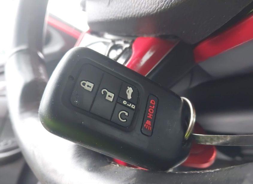 Photo 11 of 2019 Honda Civic SPORT (VIN 2HGFC2F82KH585528)