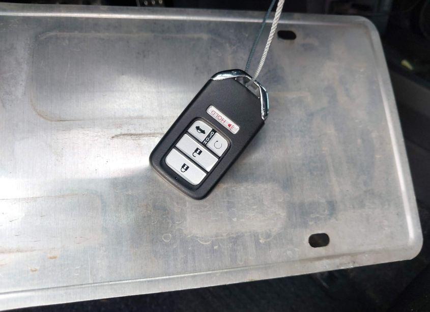 Photo 11 of 2019 Honda Civic SPORT (VIN 2HGFC2F82KH599705)