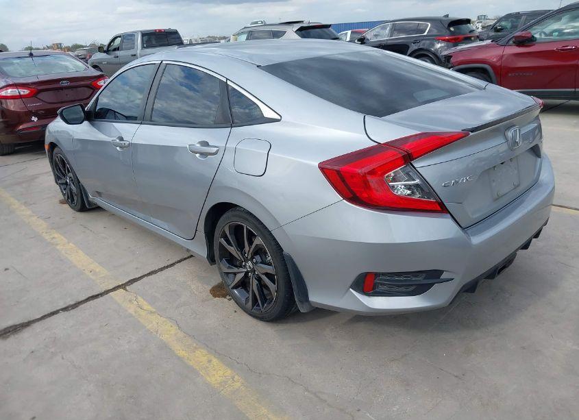 Photo 3 of 2019 Honda Civic SPORT (VIN 2HGFC2F82KH599705)