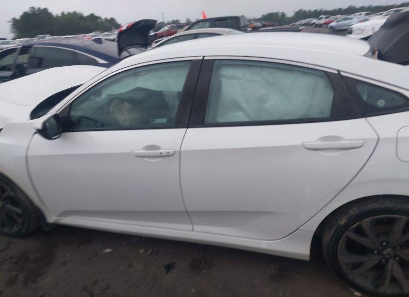 Photo 14 of 2020 Honda Civic SPORT (VIN 2HGFC2F82LH552580)