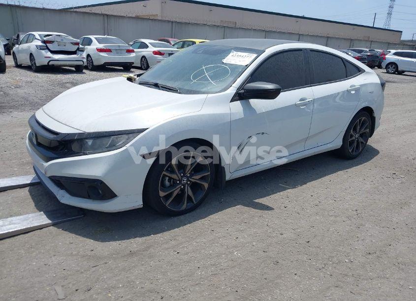 Photo 2 of 2020 Honda Civic SPORT (VIN 2HGFC2F82LH569623)