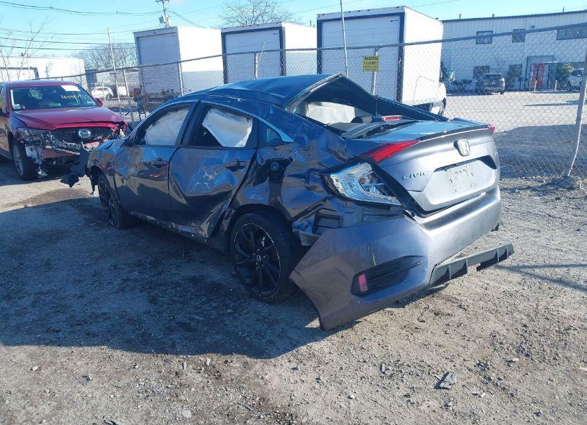 Photo 3 of 2020 Honda Civic SPORT (VIN 2HGFC2F82LH580475)
