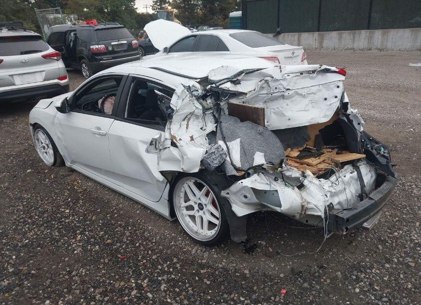 Photo 3 of 2020 Honda Civic SPORT (VIN 2HGFC2F82LH600384)
