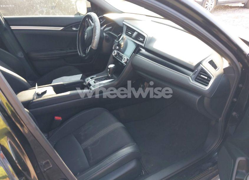 Photo 5 of 2021 Honda Civic SPORT (VIN 2HGFC2F82MH510525)