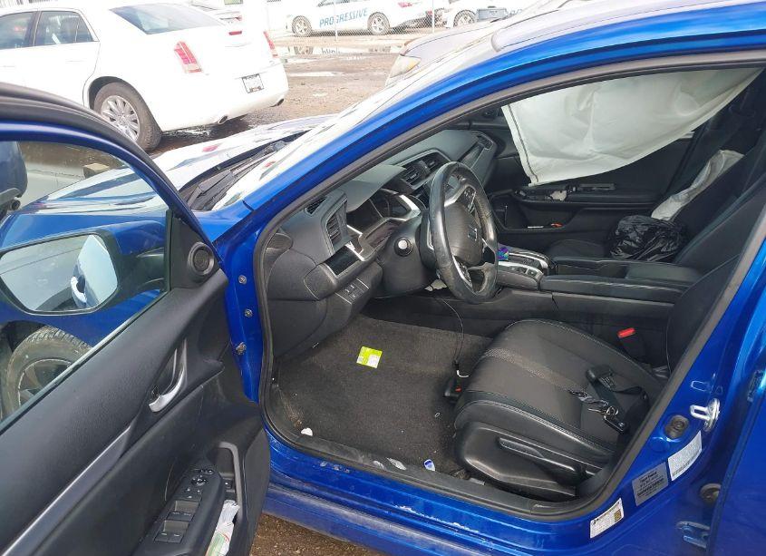 Photo 5 of 2021 Honda Civic SPORT (VIN 2HGFC2F82MH518608)