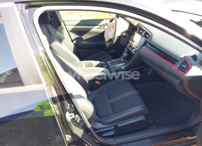 Photo 5 of 2021 Honda Civic SPORT (VIN 2HGFC2F82MH527924)