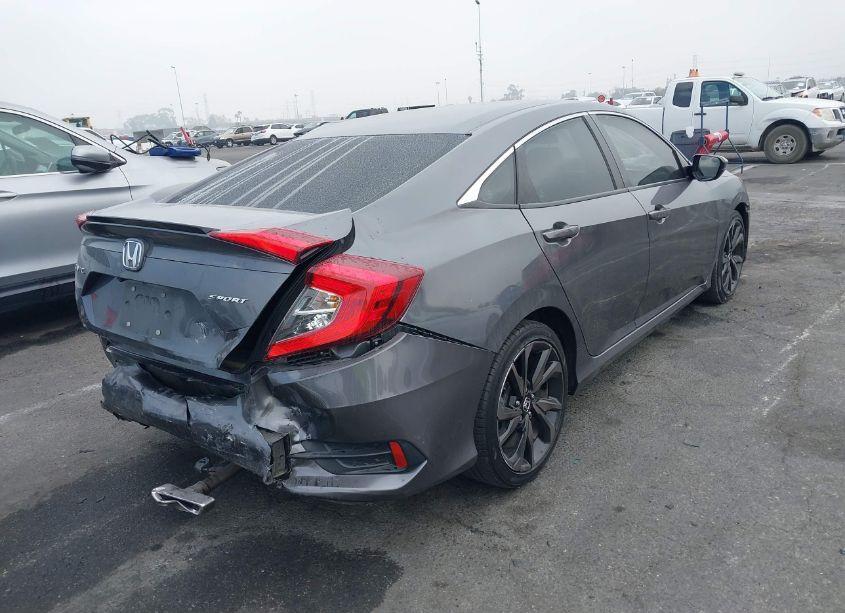 Photo 4 of 2021 Honda Civic SPORT (VIN 2HGFC2F82MH560079)