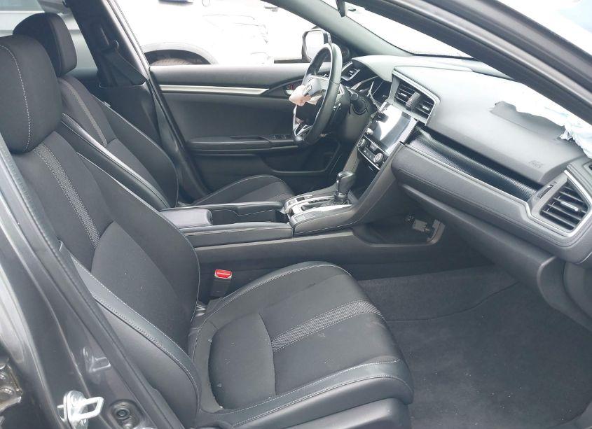 Photo 5 of 2021 Honda Civic SPORT (VIN 2HGFC2F82MH560079)