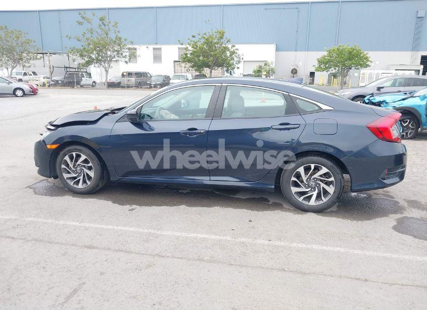 Photo 14 of 2017 Honda Civic EX (VIN 2HGFC2F83HH523001)