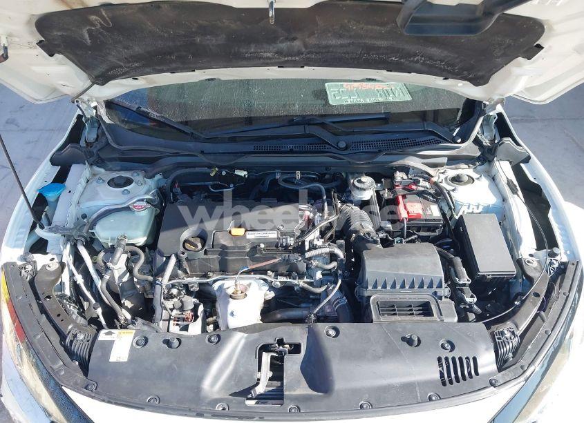 Photo 10 of 2019 Honda Civic SPORT (VIN 2HGFC2F83KH509185)