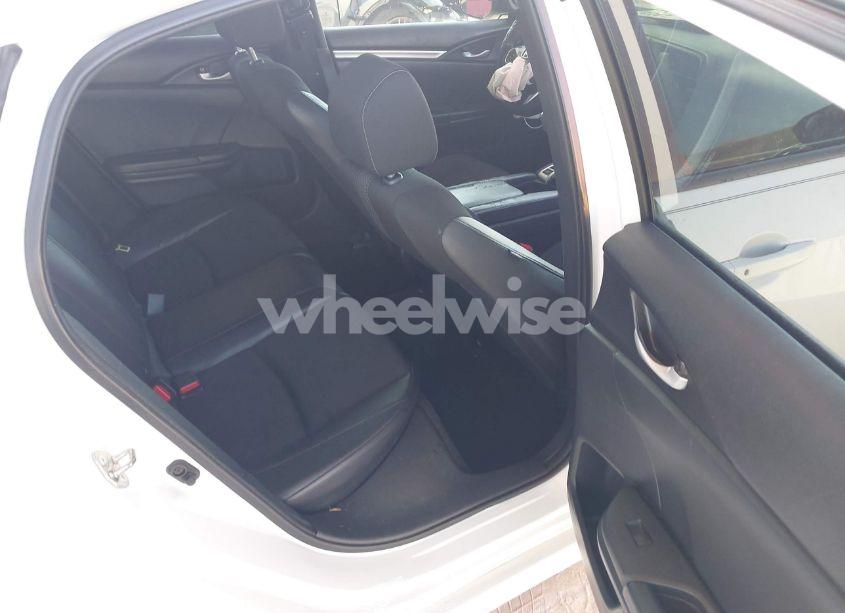 Photo 8 of 2019 Honda Civic SPORT (VIN 2HGFC2F83KH509185)