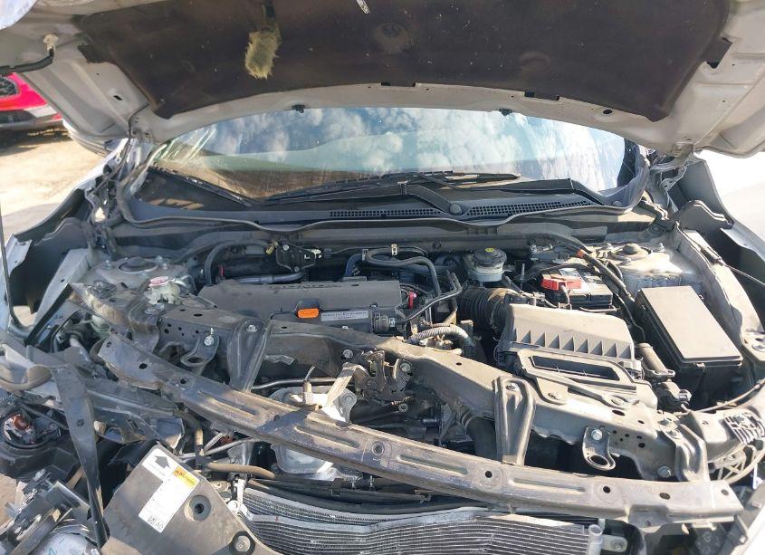 Photo 10 of 2019 Honda Civic SPORT (VIN 2HGFC2F83KH529887)