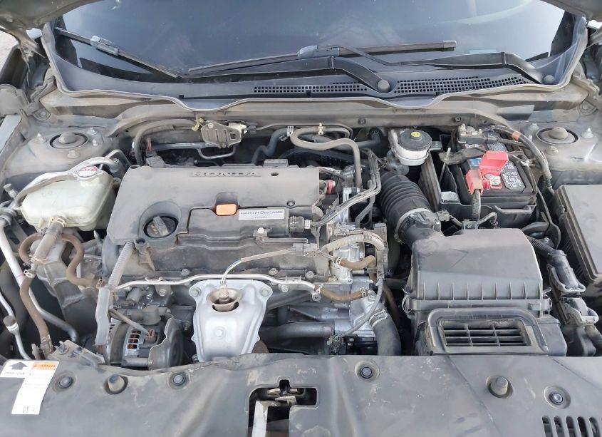 Photo 10 of 2019 Honda Civic SPORT (VIN 2HGFC2F83KH570844)