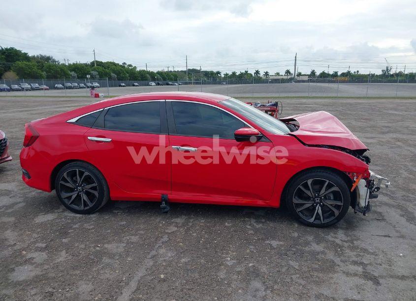 Photo 14 of 2019 Honda Civic SPORT (VIN 2HGFC2F83KH571203)